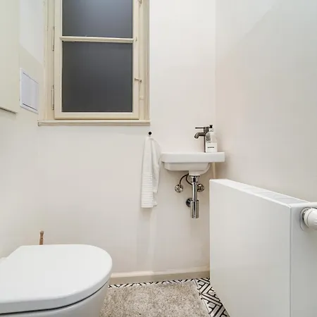 Luxurious 3bed Very Spacious In The Area 公寓
