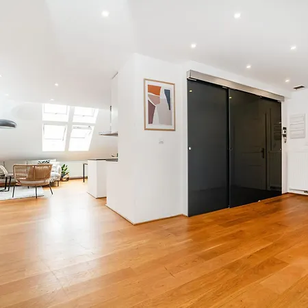 Luxurious 3bed Very Spacious In The Area 公寓 布拉格