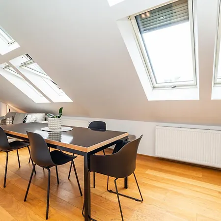 Luxurious 3bed Very Spacious In The Area 公寓 布拉格