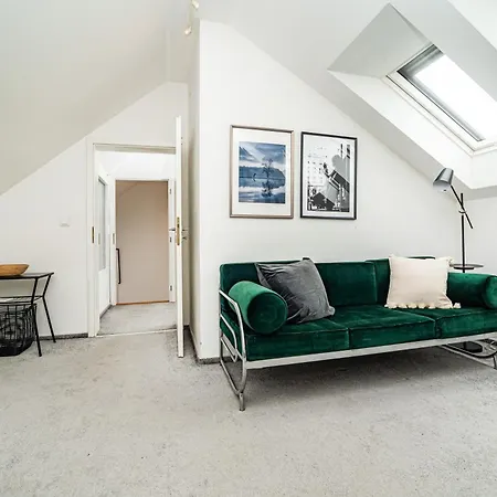 公寓 Luxurious 3bed Very Spacious In The Area