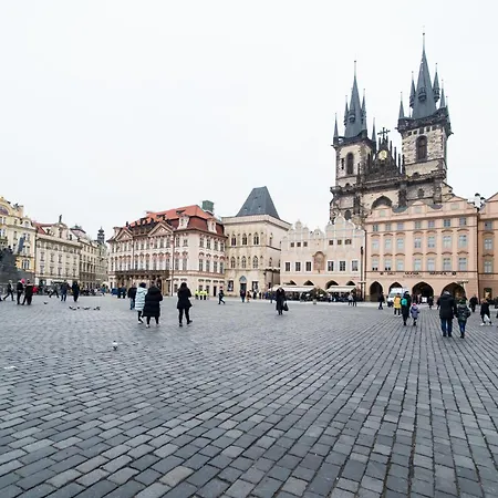 Luxurious 3bed Very Spacious In The Area Apartamento Praga