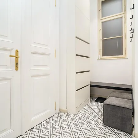 Apartamento Luxurious 3bed Very Spacious In The Area