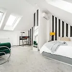 Luxurious 3bed Very Spacious In The Area Prag