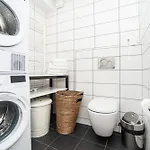 Luxurious 3bed Very Spacious In The Area Daire